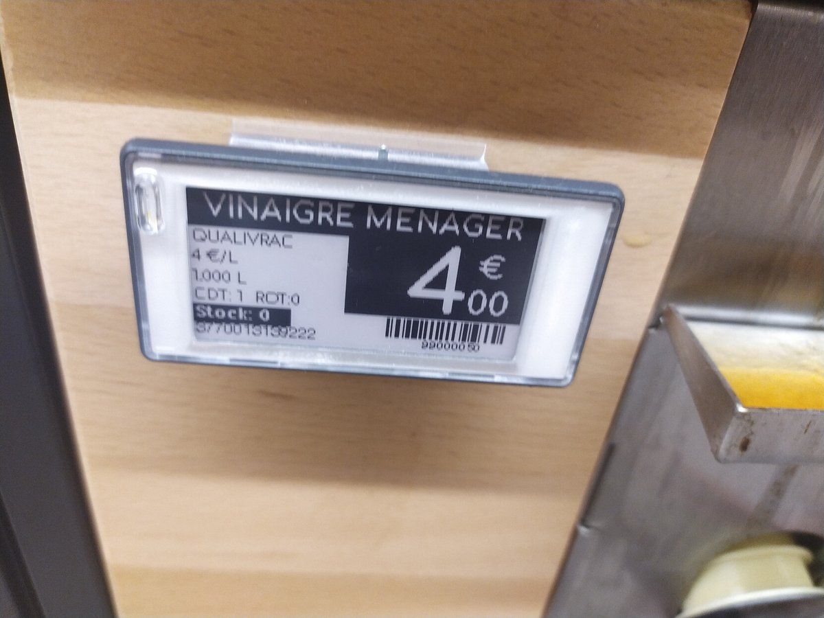 oh my god twitter doesn’t include alt text from images in their API